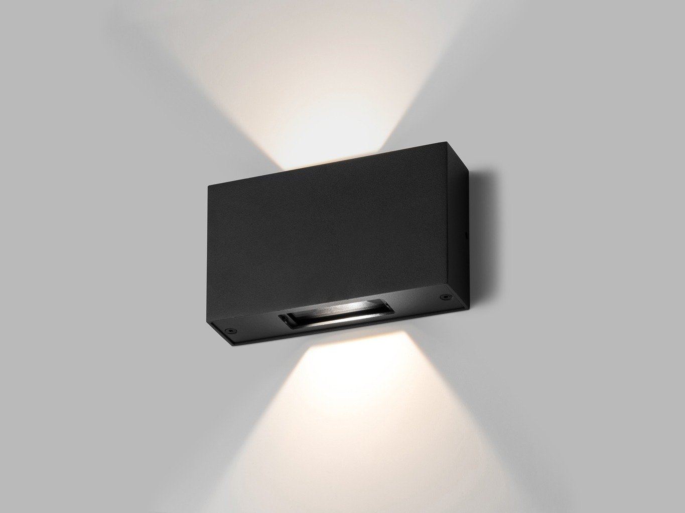AR BLADE — Lauko sieninis LED šviestuvas · IP54 · CRI>80 · 3000 K